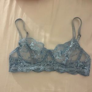 Light blue bralette never worn
